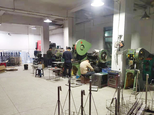 电镀挂具厂